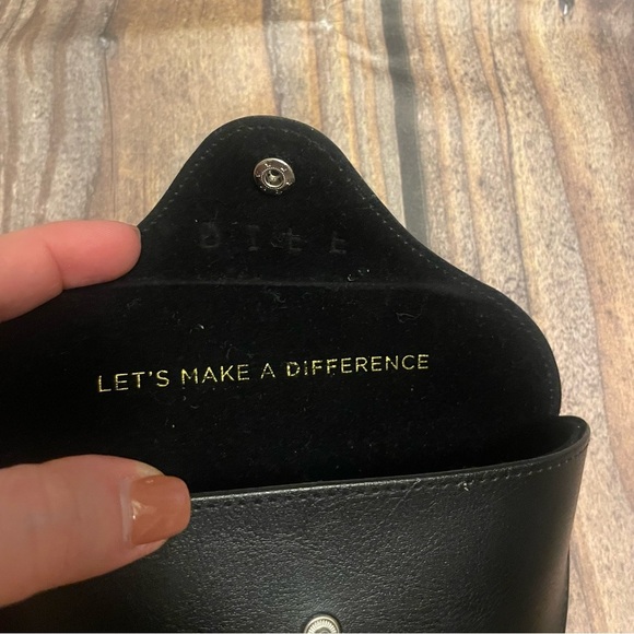 Black DIFF Eyewear Case - Picture 3 of 3